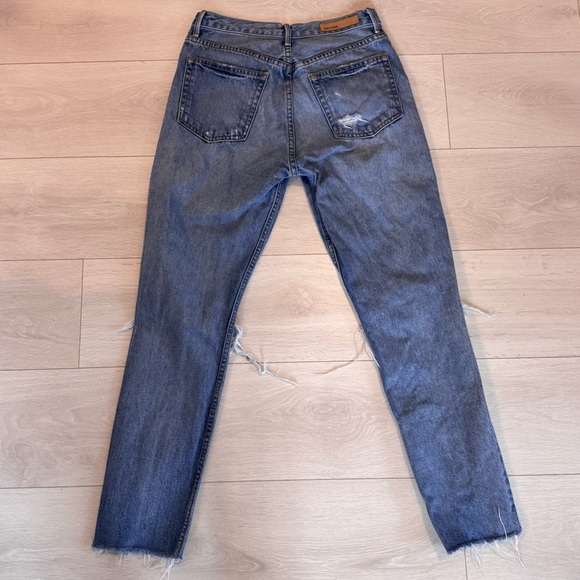 GRLFRND Jeans Karolina High Rise Jean size 27 in a Little More Love Distressed - Picture 7 of 12